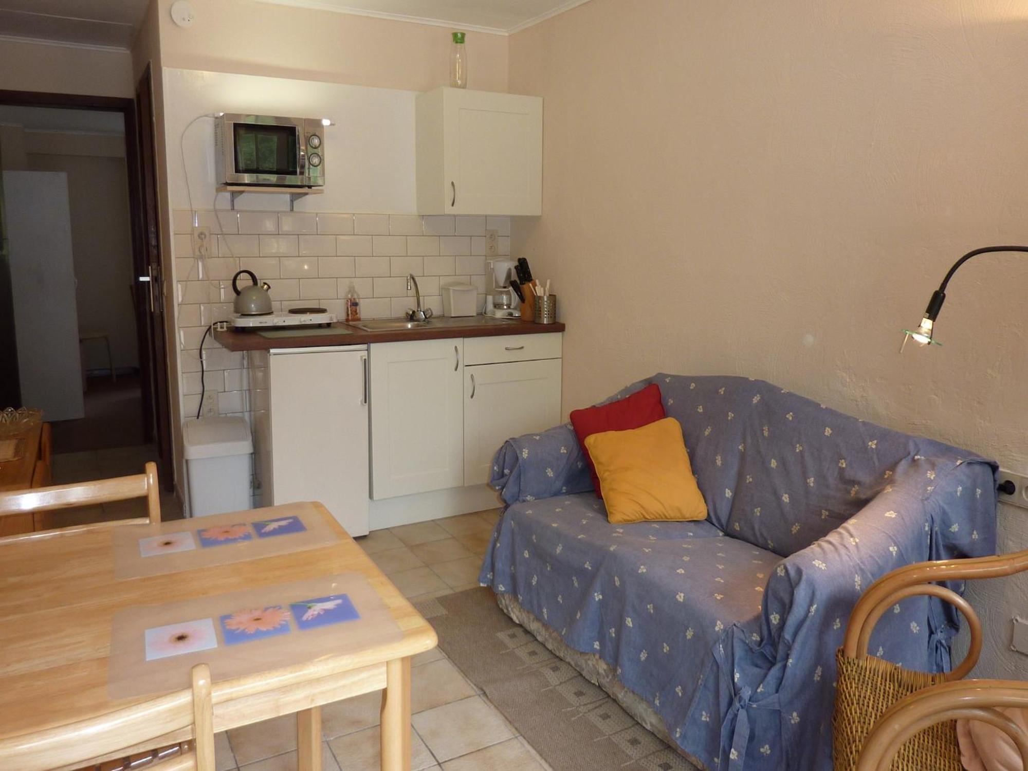 Gorgeous Apartment In Bohon With Garden Furniture And Bbq Barvaux Exterior photo